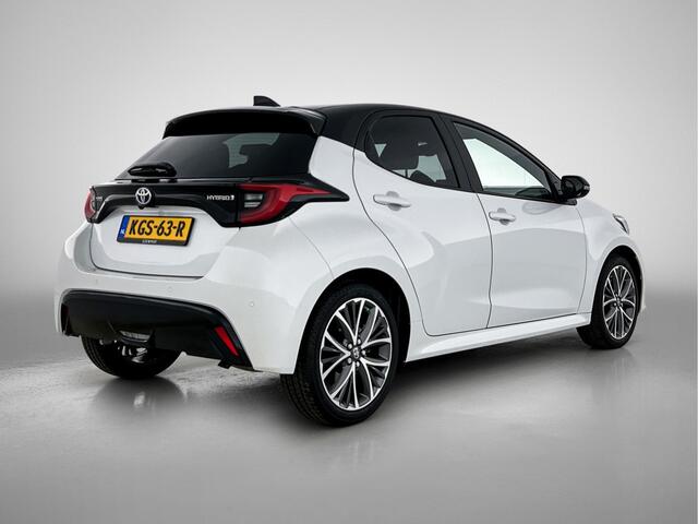 Toyota YARIS 1.5 Hybrid Executive | Dode Hoek Detectie | Stoel en Stuur Verwarming