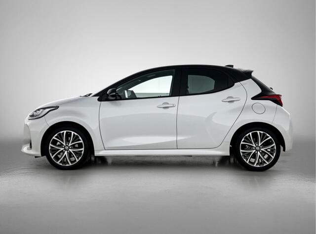 Toyota YARIS 1.5 Hybrid Executive | Dode Hoek Detectie | Stoel en Stuur Verwarming