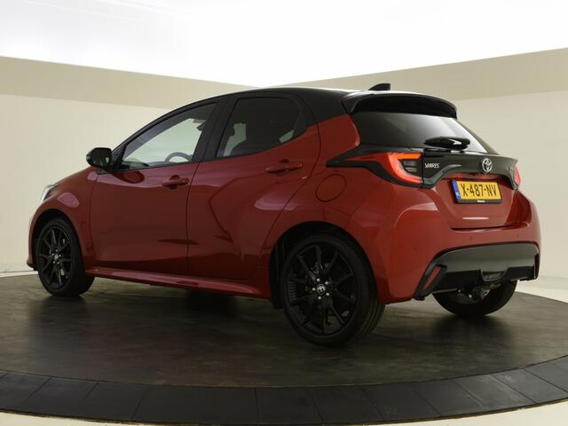 Toyota YARIS 1.5 Hybrid Executive Bi-Tone | Trekhaak | Blindspot |
