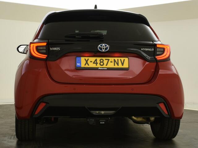 Toyota YARIS 1.5 Hybrid Executive Bi-Tone | Trekhaak | Blindspot |