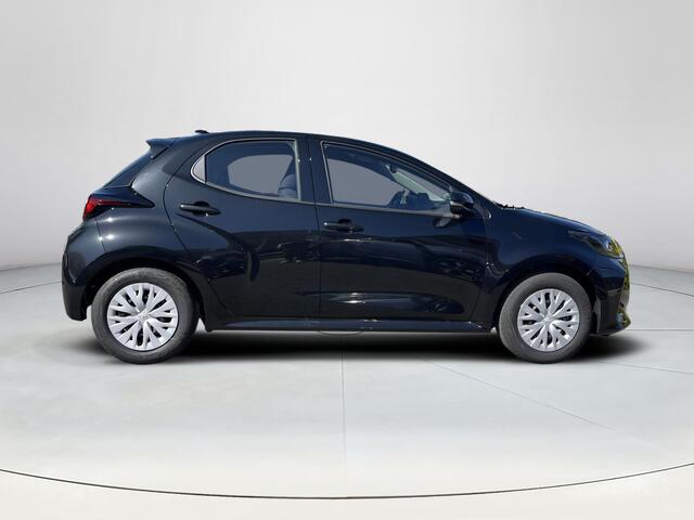 Toyota YARIS 1.5 Hybrid 115 Comfort | Night sky black metallic | Nieuw uit voorraad leverbaar |