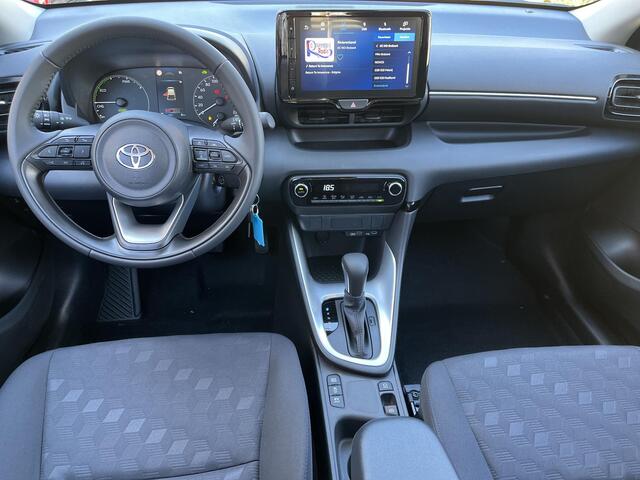 Toyota YARIS 1.5 Hybrid 115 Comfort | Night sky black metallic | Nieuw uit voorraad leverbaar |