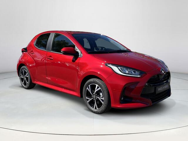 Toyota YARIS 1.5 Hybrid 115 Dynamic | Emotional red parelmoer | Nieuw uit voorraad leverbaar |
