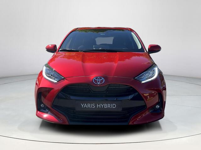 Toyota YARIS 1.5 Hybrid 115 Dynamic | Emotional red parelmoer | Nieuw uit voorraad leverbaar |