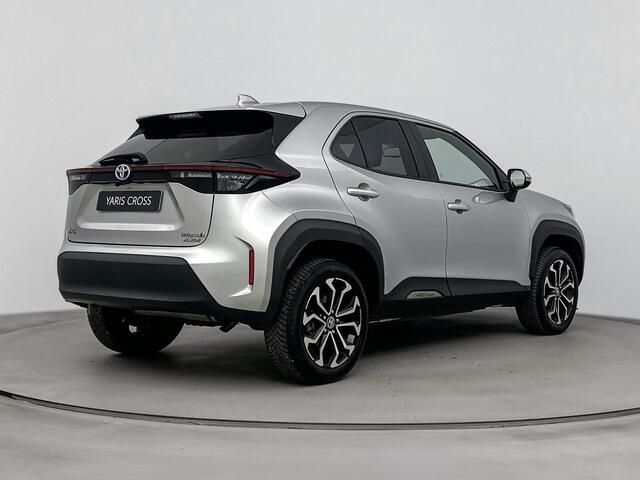 Toyota YARIS Cross 1.5 Hybrid | I-AWD | Applecarplay | 17 inch velgen |