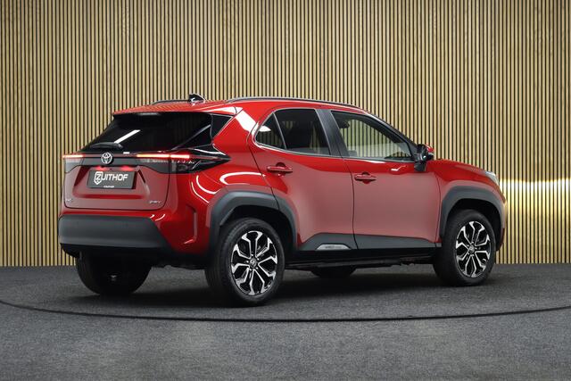 Toyota YARIS Cross 1.5 Hybrid 130 Dynamic + Comfort Pack | MY2026 | Adaptive-cruise | Camera | Clima | Apple Carplay & Android Auto | Navigatie | Keyless | Parkeerhulp | Stoel & Stuurverwarming | Dodehoekdetectie