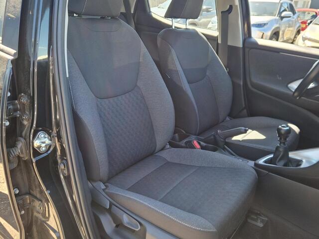 Toyota YARIS 1.5 VVT-i Dynamic