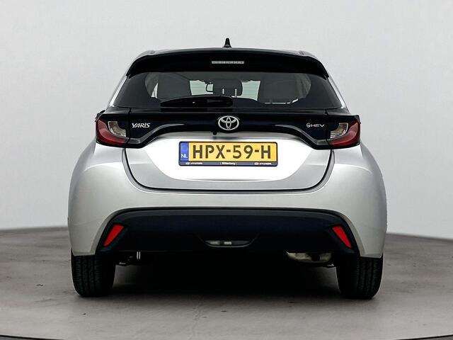 Toyota YARIS 1.5 Hybrid 115 Comfort | Achteruitrij camera | Apple Carplay/Android Auto | Adaptive cruise | DAB radio |