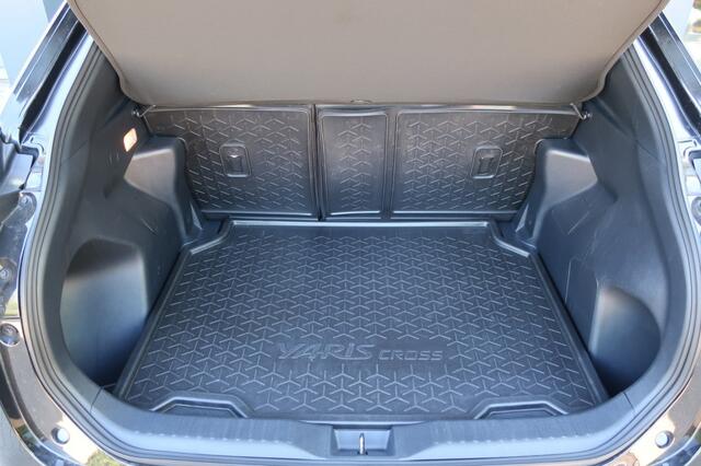 Toyota YARIS 1.5 Hybrid, All-Season, PDC Rondom, Trekhaak, CarPlay/Android etc.