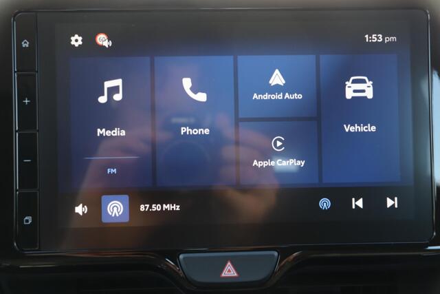 Toyota YARIS 1.5 Hybrid 115 Active, Nieuw en direct leverbaar met ¤3.500,- voordeel!