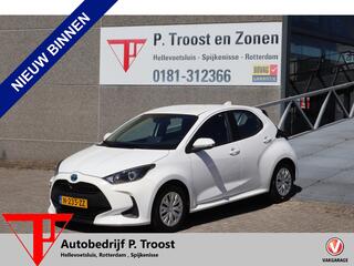 toyota-yaris-1.5-hybrid-active-deal