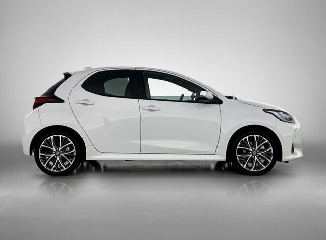 Toyota YARIS 1.5 Hybrid 130 Executive *Direct leverbaar*