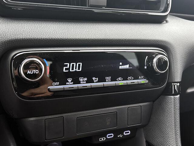 Toyota YARIS 1.5 Hybrid 115 Dynamic | Voorraad auto snel rijden |