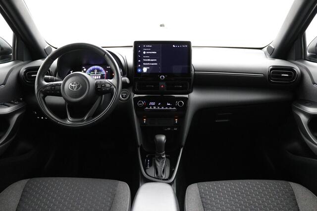 Toyota YARIS Cross 1.5 Hybrid 115 First Edition | Comfort Pack | Stoel en stuurverwarming | Parkeersensoren |
