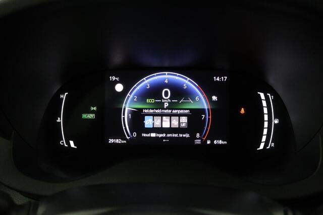 Toyota YARIS Cross 1.5 Hybrid 115 First Edition | Comfort Pack | Stoel en stuurverwarming | Parkeersensoren |