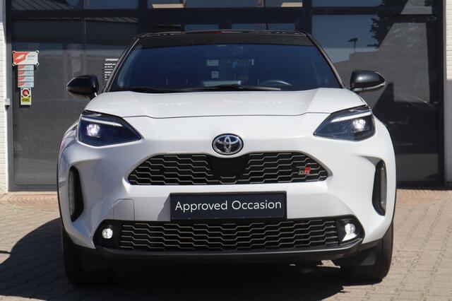 Toyota YARIS Cross 1.5 Hybrid GR Sport | JBL | Blindspot | Electr. Achterklep | HUD