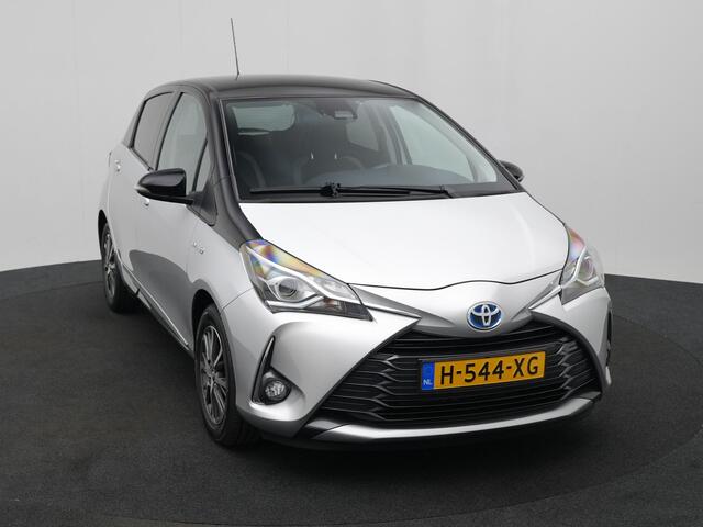 Toyota YARIS 1.5 Hybrid Y20 Exclusive Edition | Perkeersensoren achter | Navigatie | Bluetooth