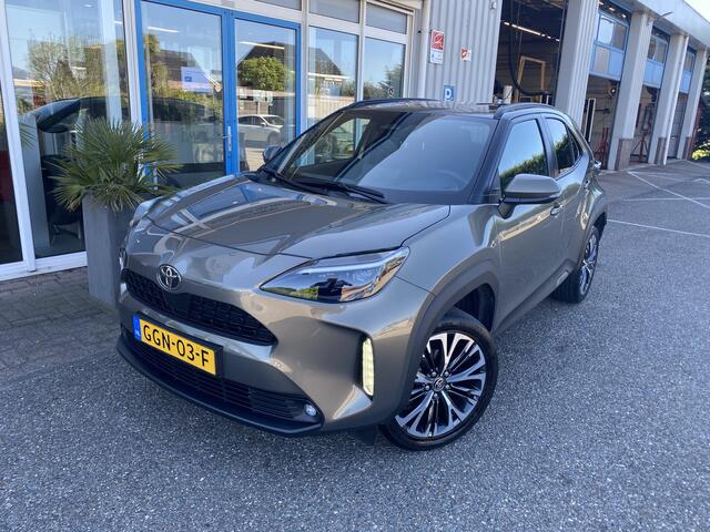 Toyota YARIS Cross 1.5 Hybrid 115 First Edition Trekhaak 18 Inch