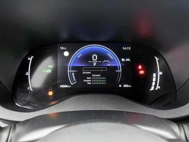 Toyota YARIS Cross 1.5 Hybrid 115 Dynamic ACC | Carplay | 17"LMV | Stoel en stuurverwarming | Verwarmde voorruit |