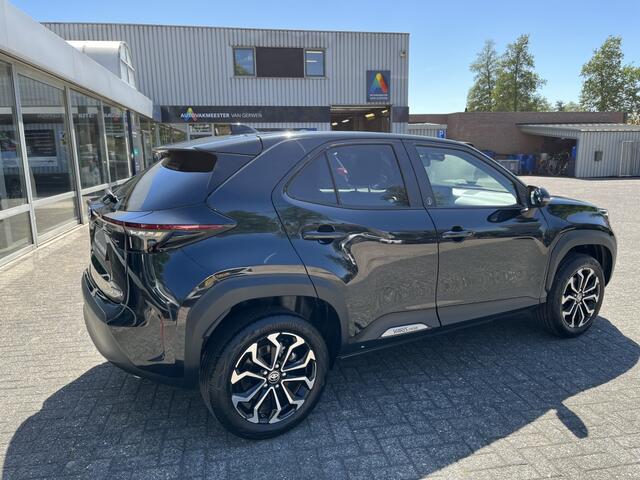 Toyota YARIS Cross 1.5 Hybrid TeamD | Ad. Cruise | Navi | Camera | Winter-pakket