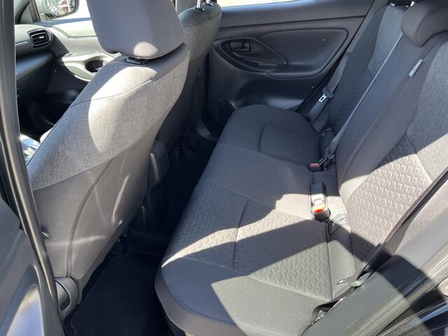 Toyota YARIS Cross 1.5 Hybrid TeamD | Ad. Cruise | Navi | Camera | Winter-pakket