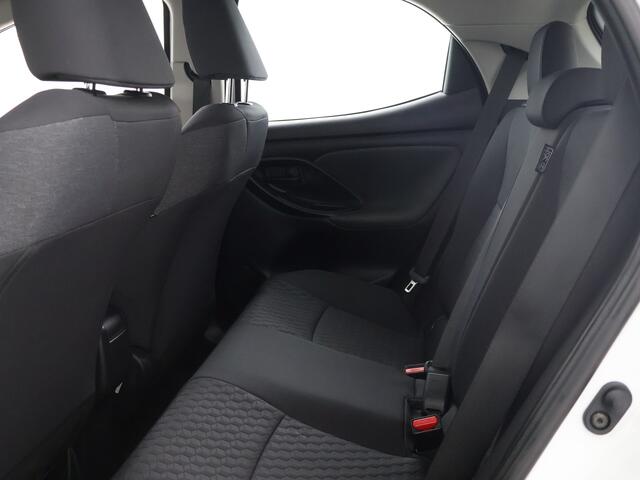 Toyota YARIS 1.5 Hybrid Dynamic I Adaptive cruisecontrol I LM velg