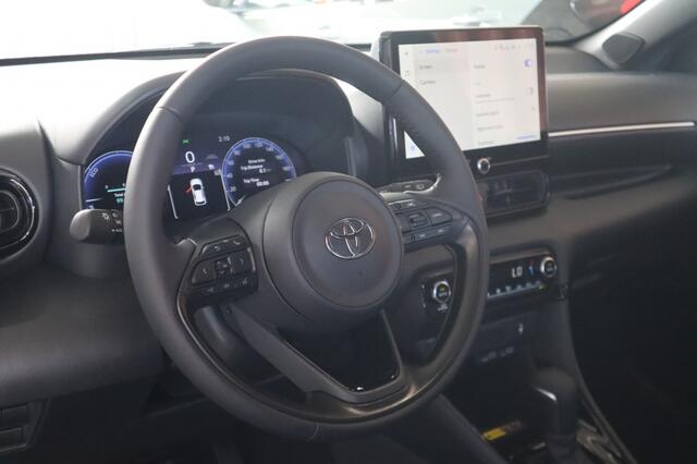 Toyota YARIS Hybrid 130 Executiv | Stoelverwarming | Modeljaarvoordeel ¤3.500