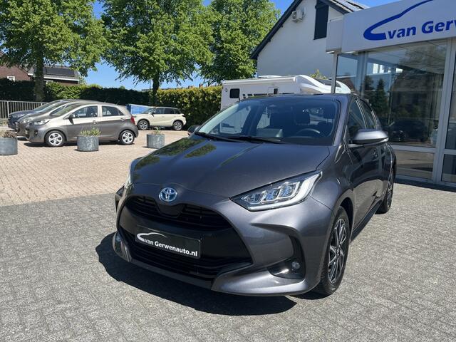 Toyota YARIS 1.5 Hybrid TeamD | Cruise | Navi | Camera | Winter-pakket