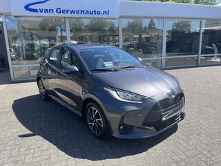 toyota-yaris-1.5-hybrid-teamd--cru