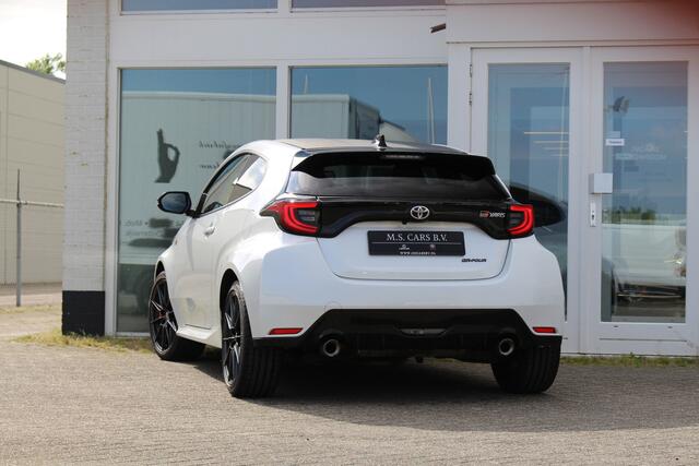 Toyota YARIS 1.6 Turbo GR Performance I 280 pk I ¤33.000 export price