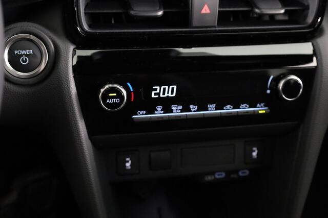Toyota YARIS Cross 1.5 Hybrid 115 Dynamic + Comfort Pack *NIEUW* | Direct leverbaar! |