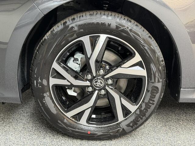 Toyota YARIS 1.5 Hybrid 115 Dynamic Uit voorraad leverbaar! Hoge korting!