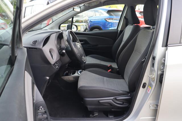 Toyota YARIS 1.5 Hybrid Aspiration Automaat | Navigatie | Camera | Cruise Control | Trekhaak