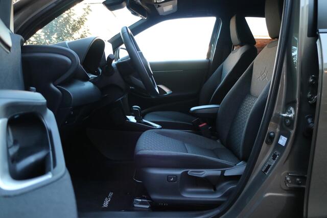 Toyota YARIS Cross 1.5 Hybrid Dynamic | Camera | Carplay |