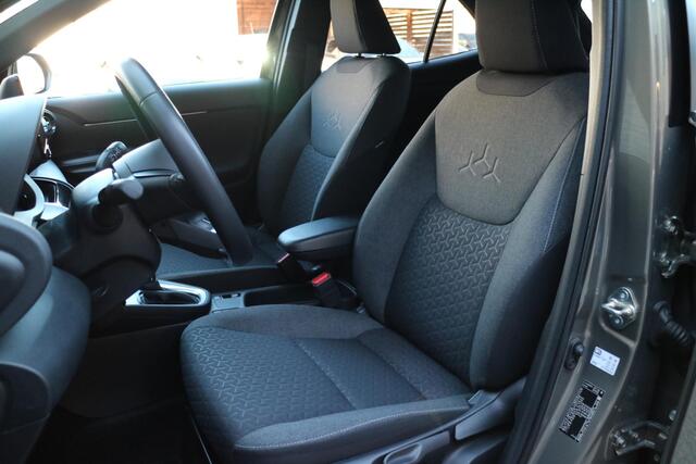 Toyota YARIS Cross 1.5 Hybrid Dynamic | Camera | Carplay |