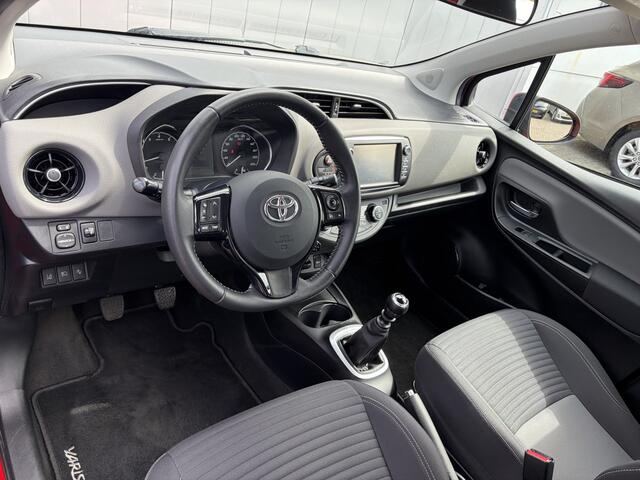 Toyota YARIS 1.5 VVT-i Aspiration NL Auto Clima Cruise Camera Bluetooth