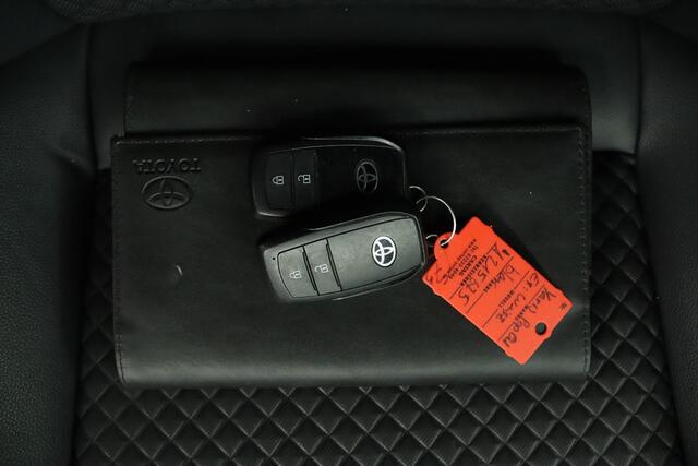 Toyota YARIS 1.5 Hybrid Tokyo Pop Out | Stoelverwarming | Dode Hoek Detectie | Draadloze Telefoonlader | Adaptieve Cruise Control | Camera |