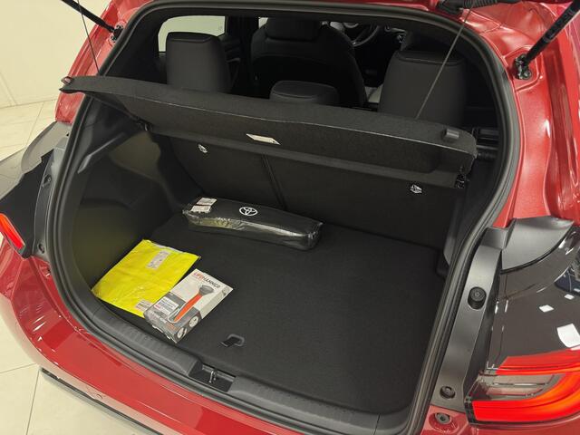 Toyota YARIS 1.5 Hybrid 130 Executive | Actieprijs | | TOT ¤ 2.900 VOORDEEL |