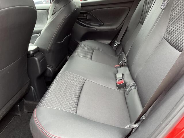 Toyota YARIS 1.5 Hybrid Executive | All-in prijs | Automaat | Apple/ Android auto
