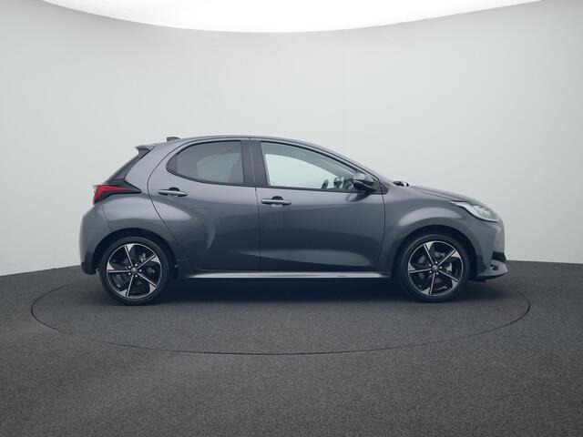 Toyota YARIS 1.5 Hybrid 130 Executive *NIEUW* | Direct leverbaar! | Metaalkleur | MY2025