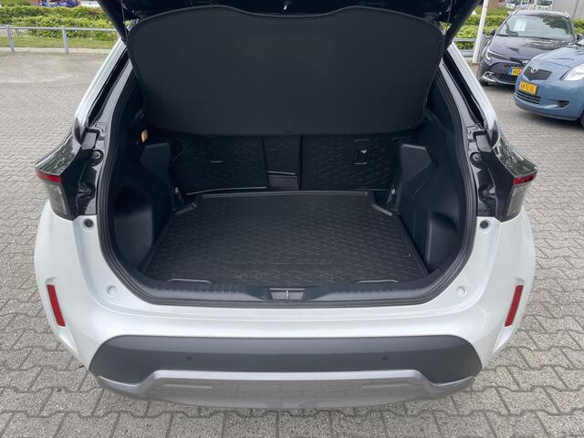 Toyota YARIS Cross 1.5 Hybrid Adventure AWD Panoramadak