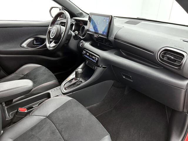 Toyota YARIS 1.5 Hybrid GR Sport | BTW Voertuig | Sportief uitgevoerd | Head-up display | Onderweg-naar-dealer