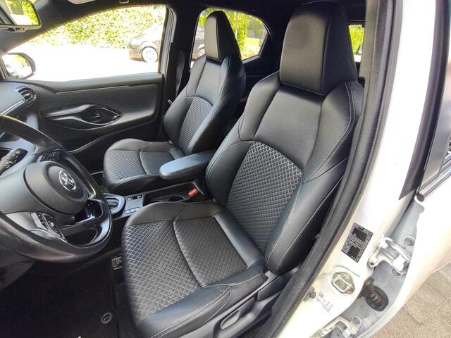 Toyota YARIS 1.5 HYB. EXECUTIVE