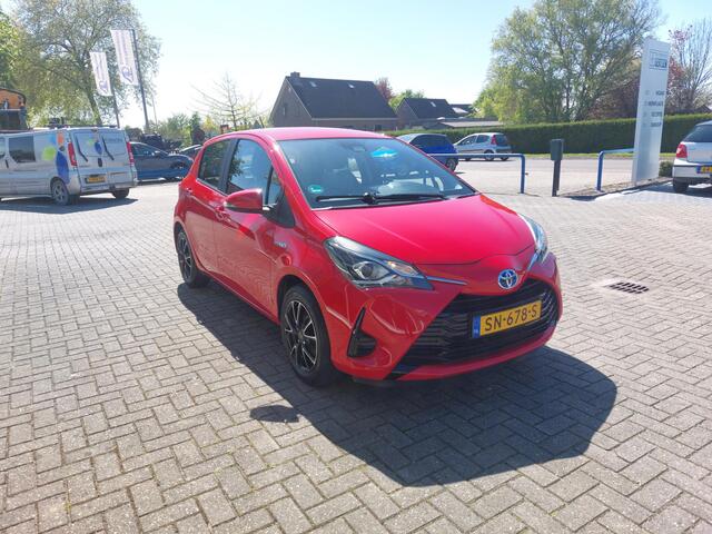 Toyota YARIS 1.5 Hybrid Premium