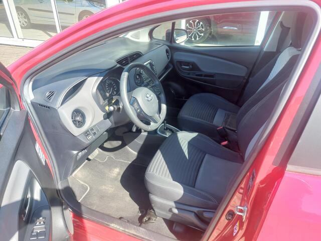 Toyota YARIS 1.5 Hybrid Premium