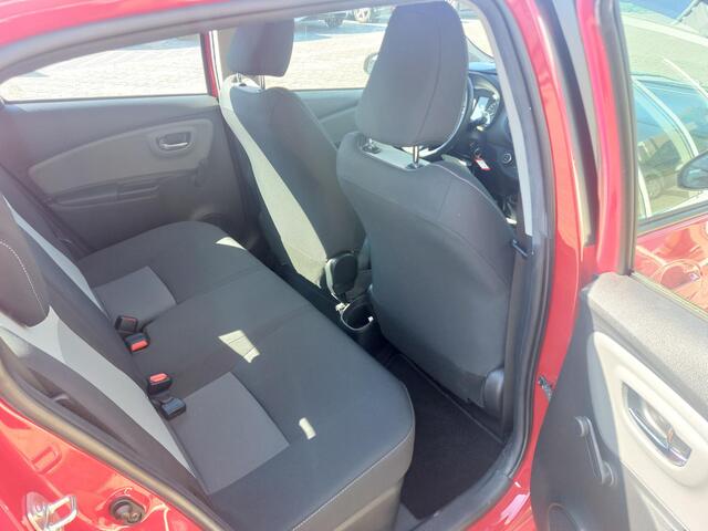 Toyota YARIS 1.5 Hybrid Premium