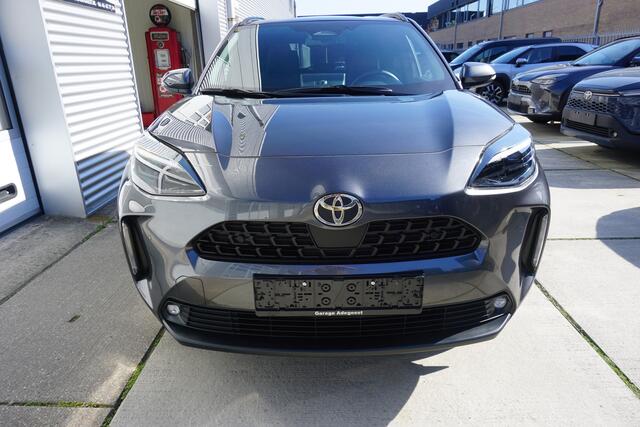 Toyota YARIS Cross 1.5 Hybrid 130 Dynamic |Navi|Carplay|Dodehoek|PDC V+A|Camera|Stoel en stuurverw.|