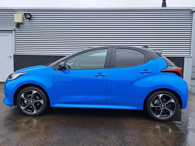 Toyota YARIS 1.5 Hybrid 130 Launch Edition Toyota Yaris Hybrid 130 Launch Edition vol luxe! Dodehoek detectie, stoel- & stuurverwarming, navigatie, Apple CarPlay/Android Auto, automaat!
