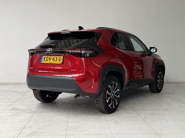 Toyota YARIS Cross 1.5 Hybrid 130 Dynamic | Nieuw | Navigatie | Camera | Stoelverwarming |