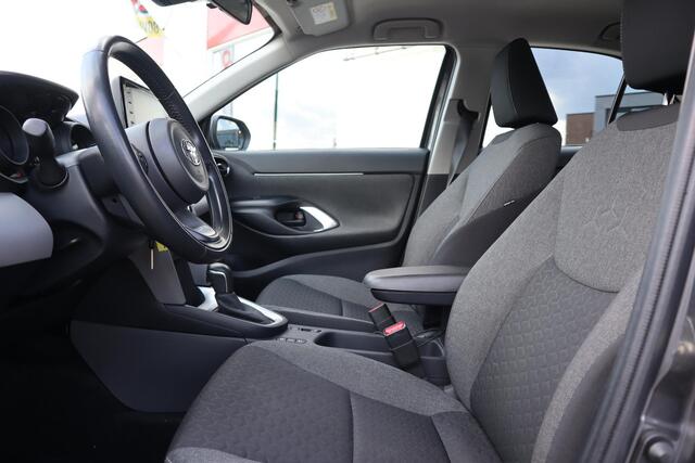 Toyota YARIS Cross 1.5 HYBRID ACTIVE AUTOMAAT APPLE CARPLAY|CAMERA|DEALERONDERHOUDEN